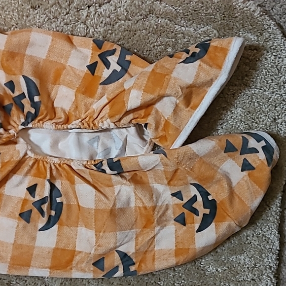 BRAN-NEW BERKSHIRE PET COLLECTION - Picture 2 of 12